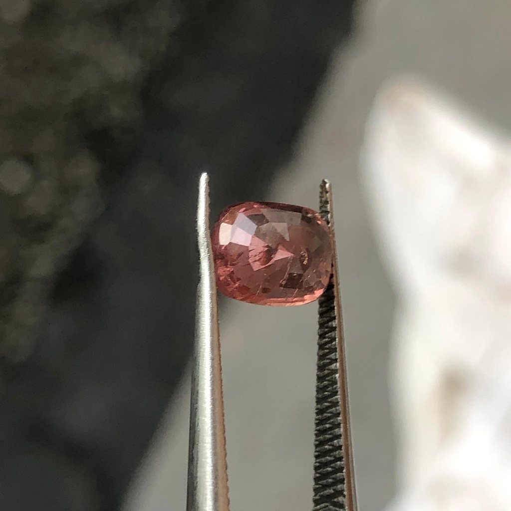 Padparadscha Sapphire 2.30CRT