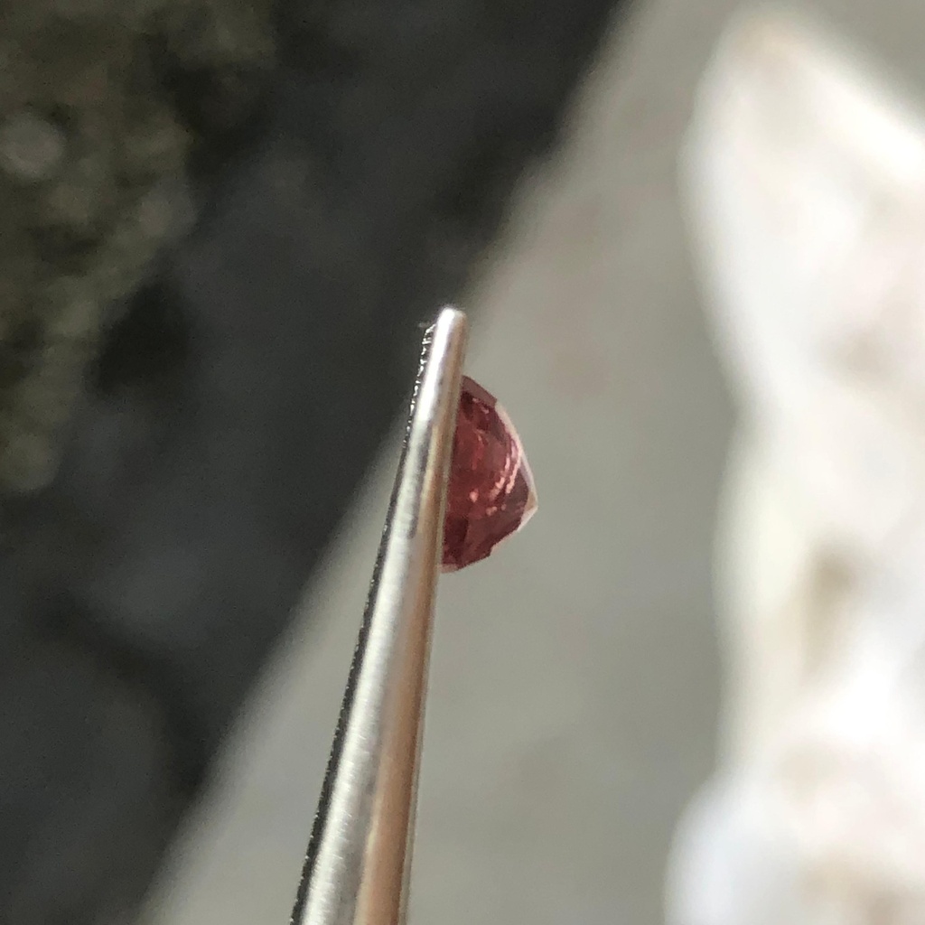 Padparadscha Sapphire 2.30CRT