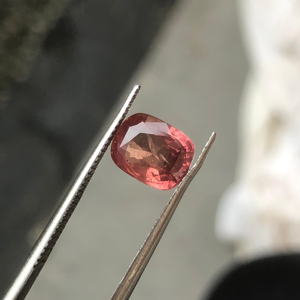 Padparadscha Sapphire 2.30CRT