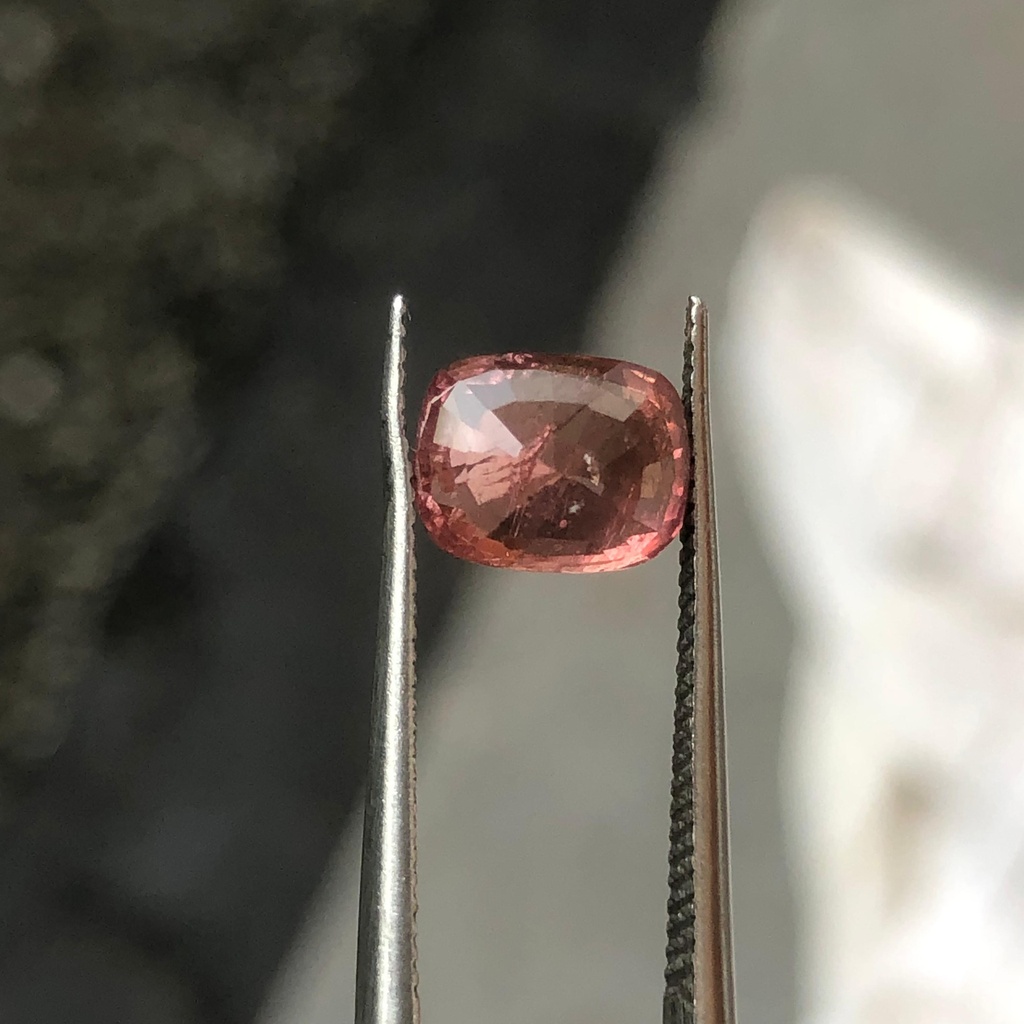 Padparadscha Sapphire 2.30CRT