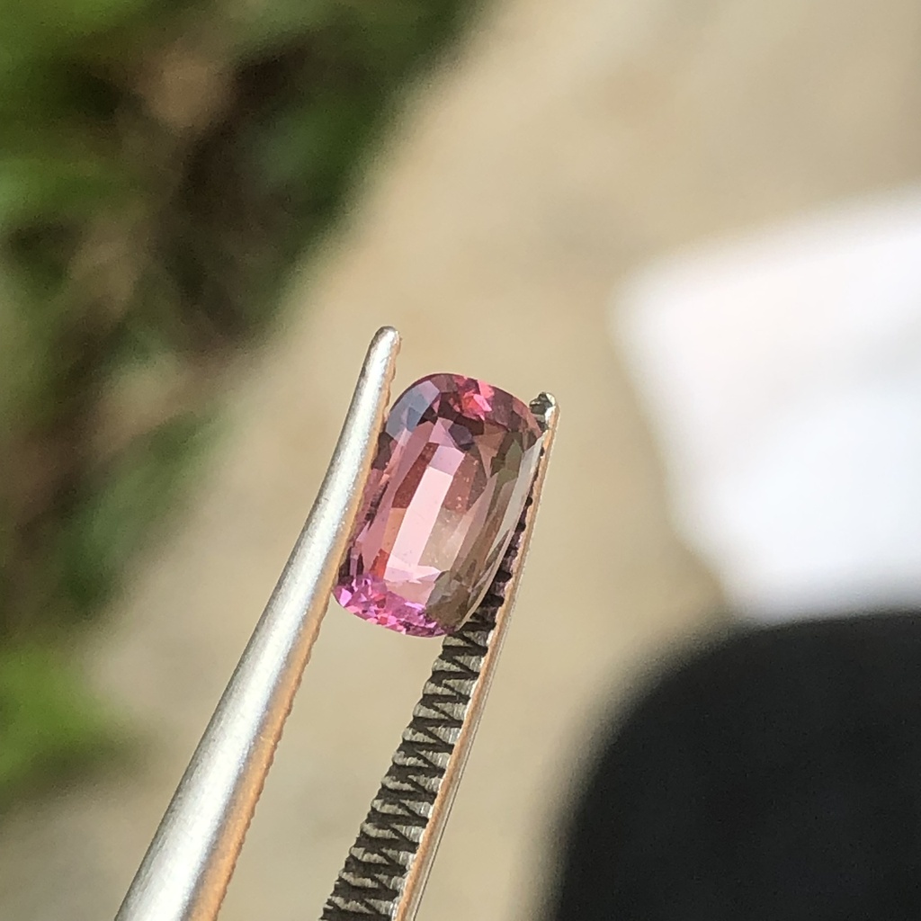 Padparadscha Sapphire 0.71 CRT