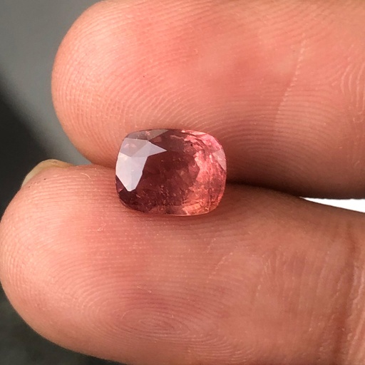 Padparadscha Sapphire 2.30CRT